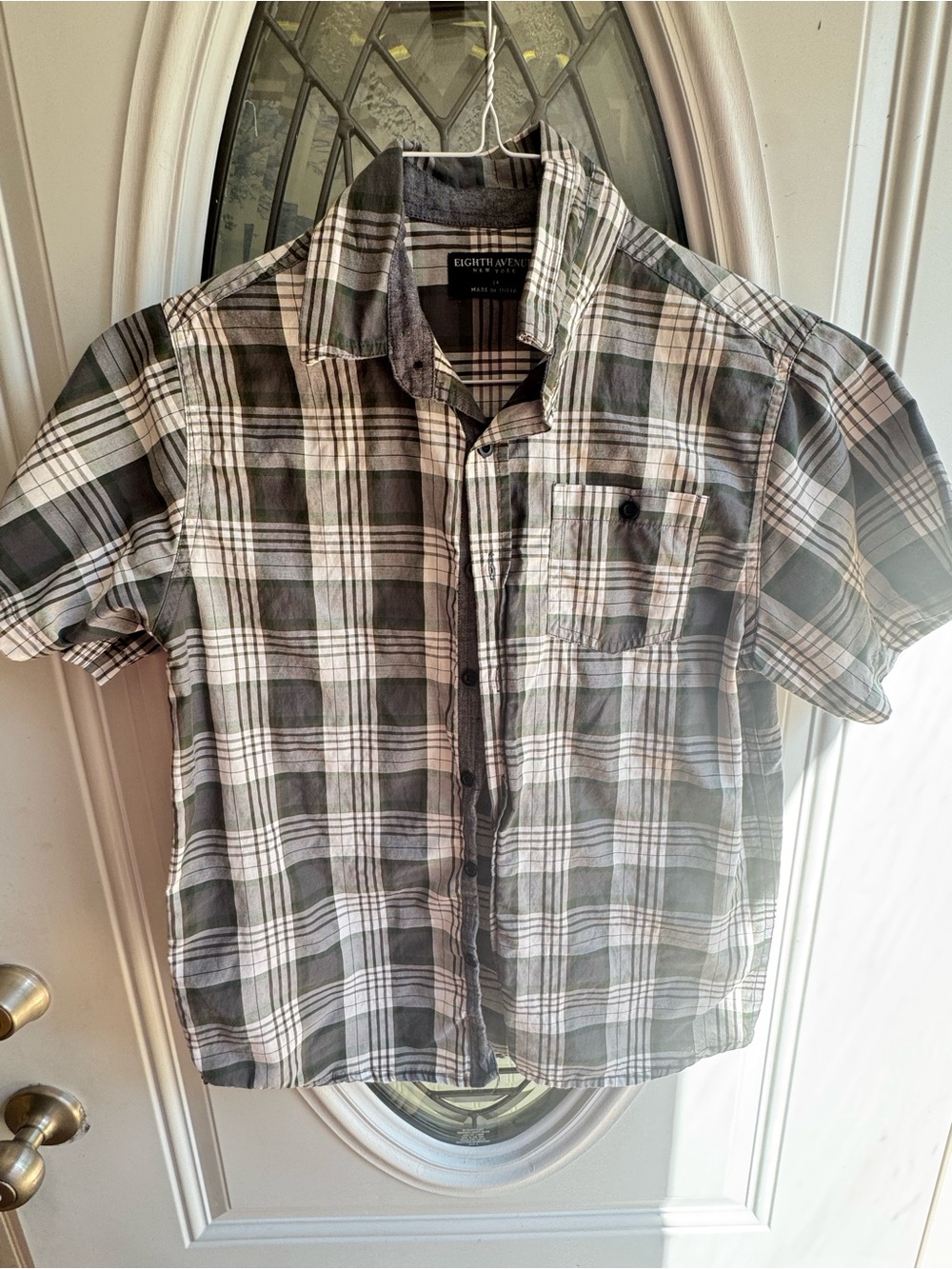 Eighth Avenue New York Boys Size 14 Plaid Short Sleeve Button Down Shirt